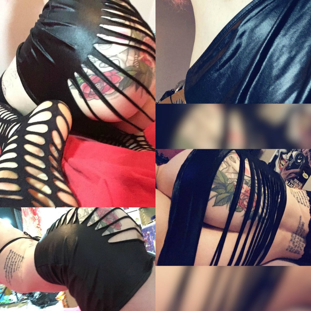 Womens slashed bondage skirt, sz SM